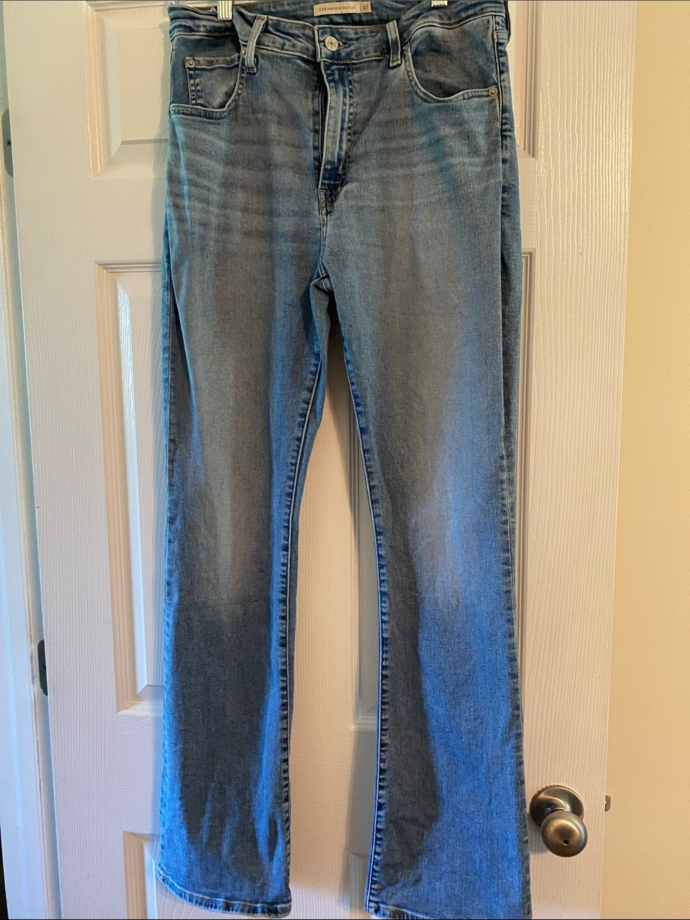 Levi's Women's Light Blue Bootcut Jeans